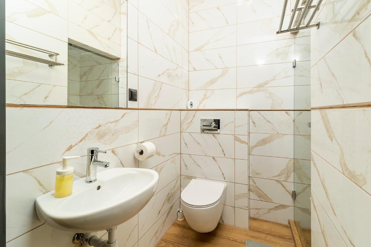 Gems Hostel Hlohov Exteriér fotografie